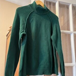 100% Cotton Women's Emerald Green Turtleneck Sweater